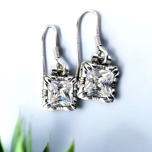 Silpada Jewelry - Silpada W0975 RETIRED Uptown Vintage Square Cubic Zirconia Earrings
